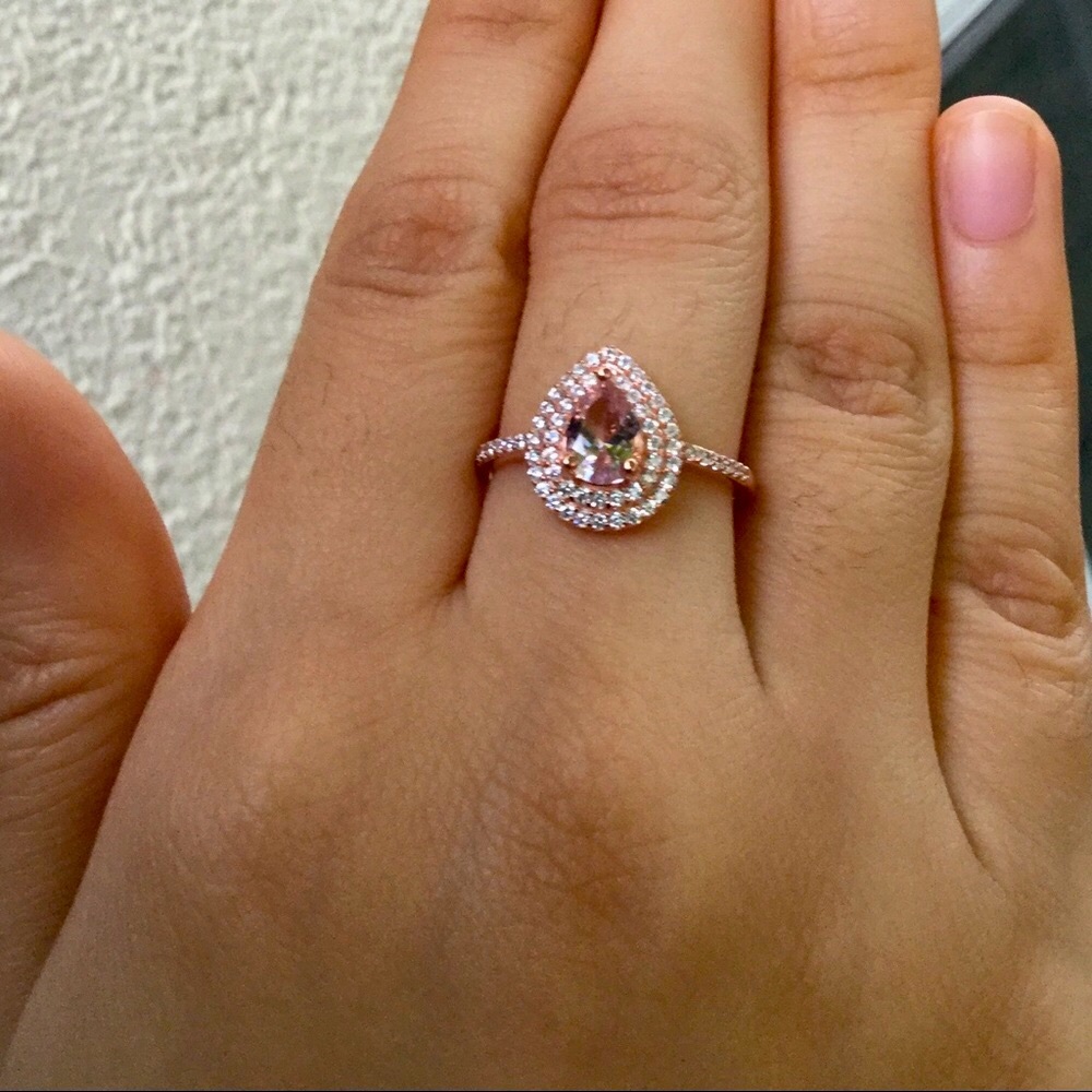 Rose Gold Halo Morganite Diamonds